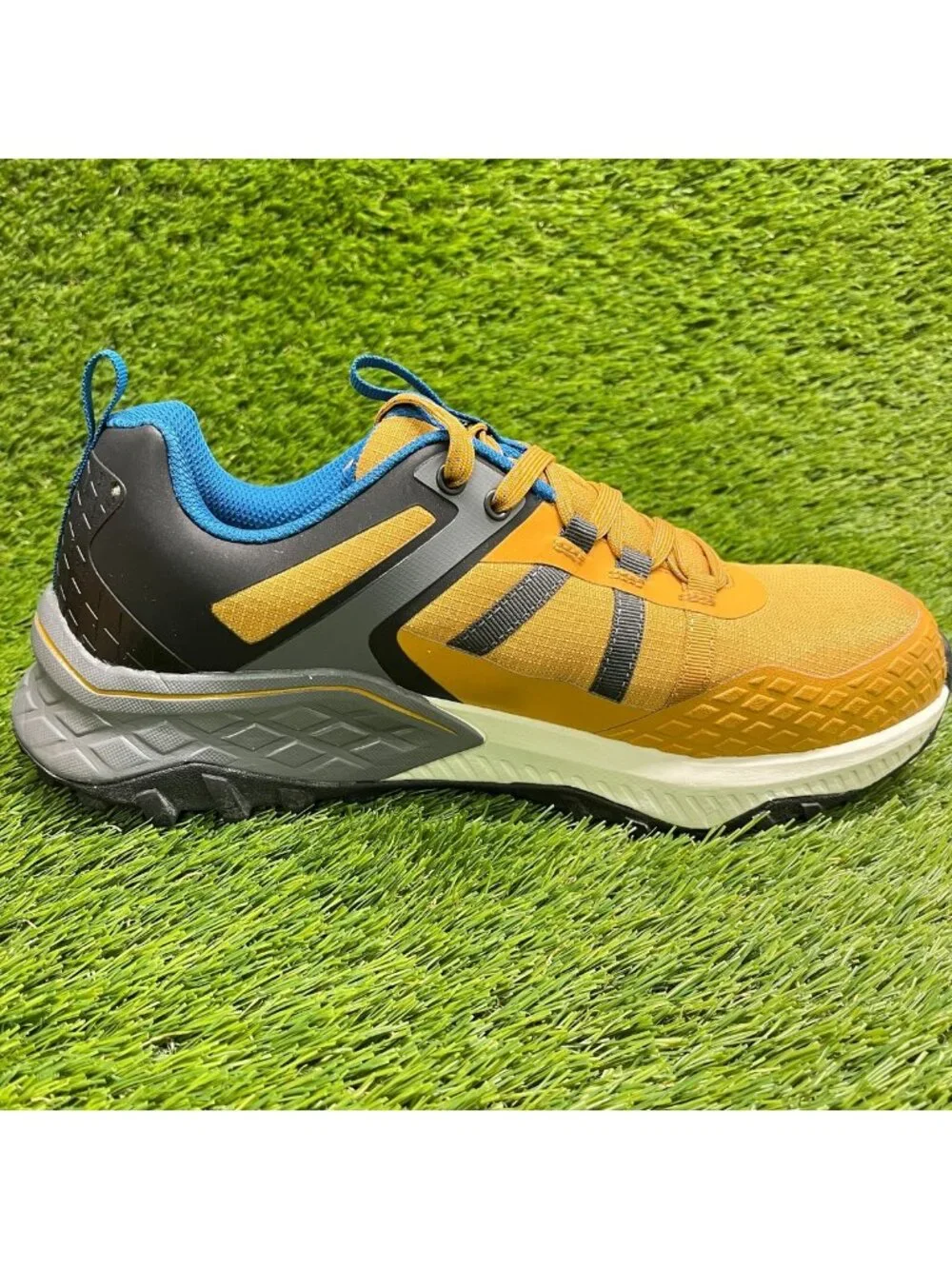 Avenger Aero Trail Mens Size 9 Yellow Black Composite Toe Safety Work Shoes